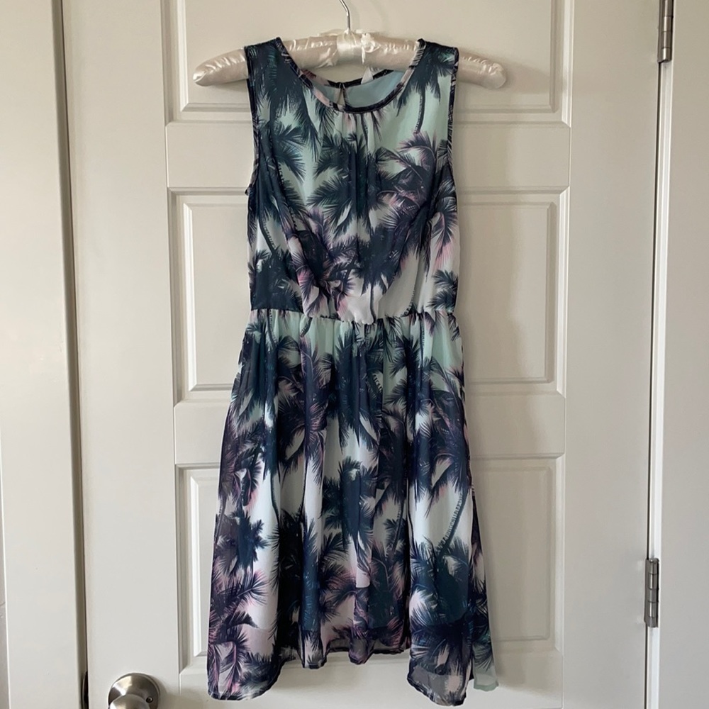 ADORABLE Dress! Size (10-11)